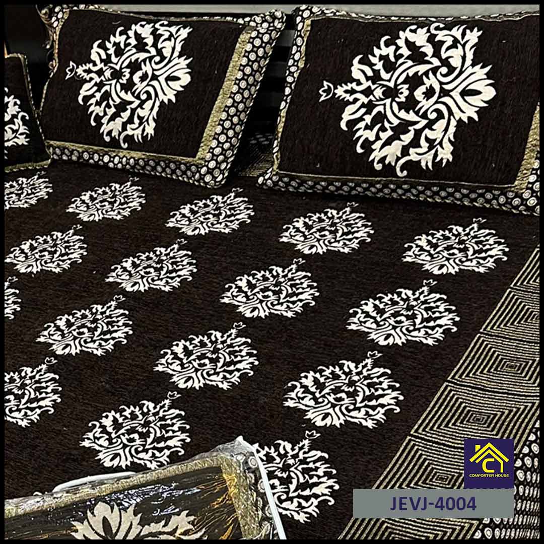 Comforter House | 4 Pcs Velvet Jacquard Fancy Bed Set