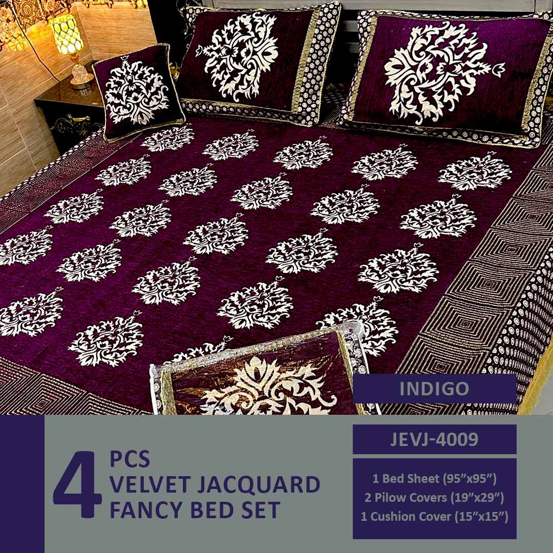 Comforter House | 4 Pcs Velvet Jacquard Fancy Bed Set