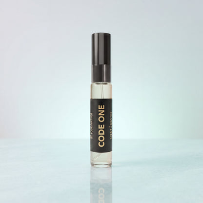Code One by Scent Master 5ml tester sample perfume, fresh clean unisex fragrance for office and daily wear in Pakistan