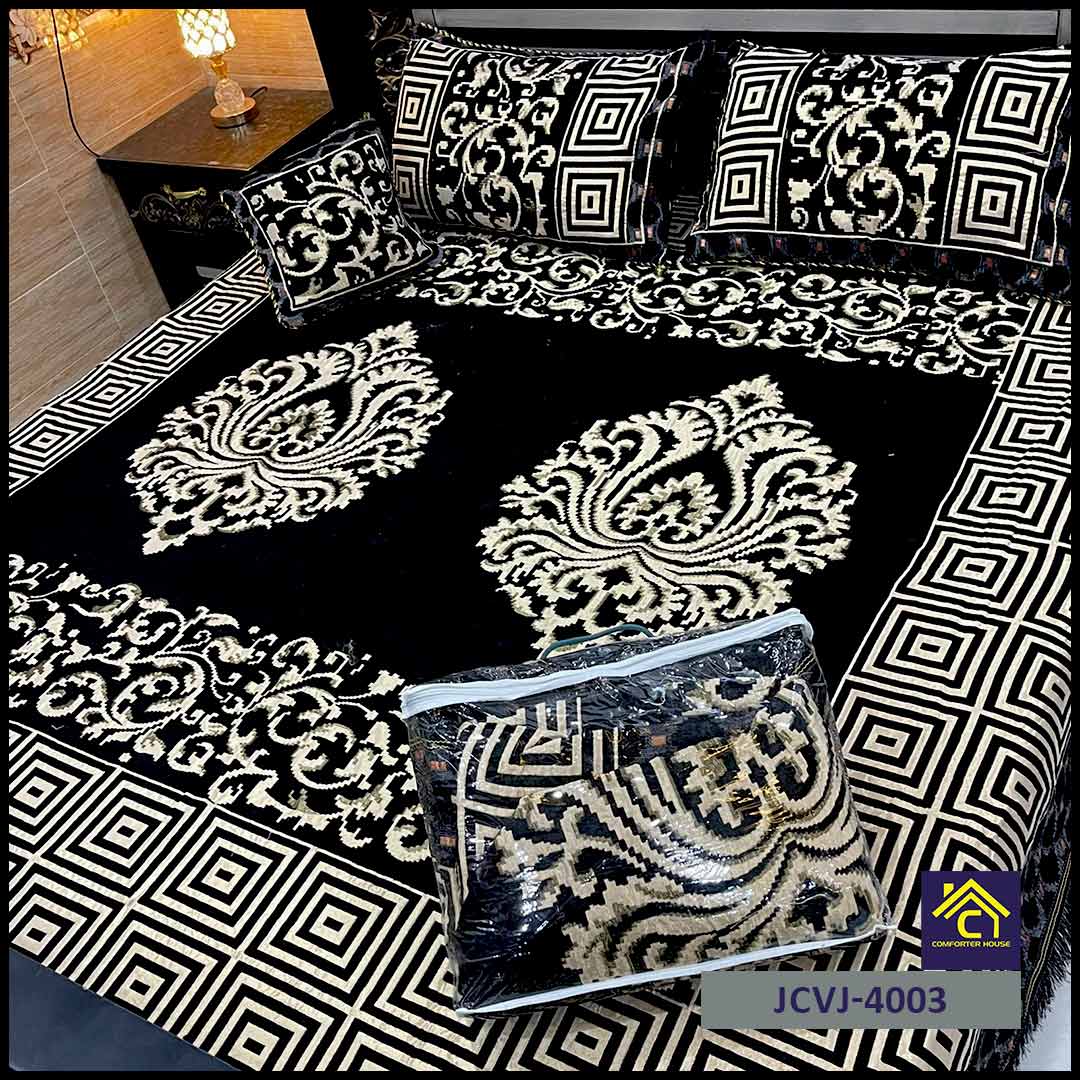 4 Pcs Velvet Jacquard Fancy Bed Set | Black | JCVJ-4003