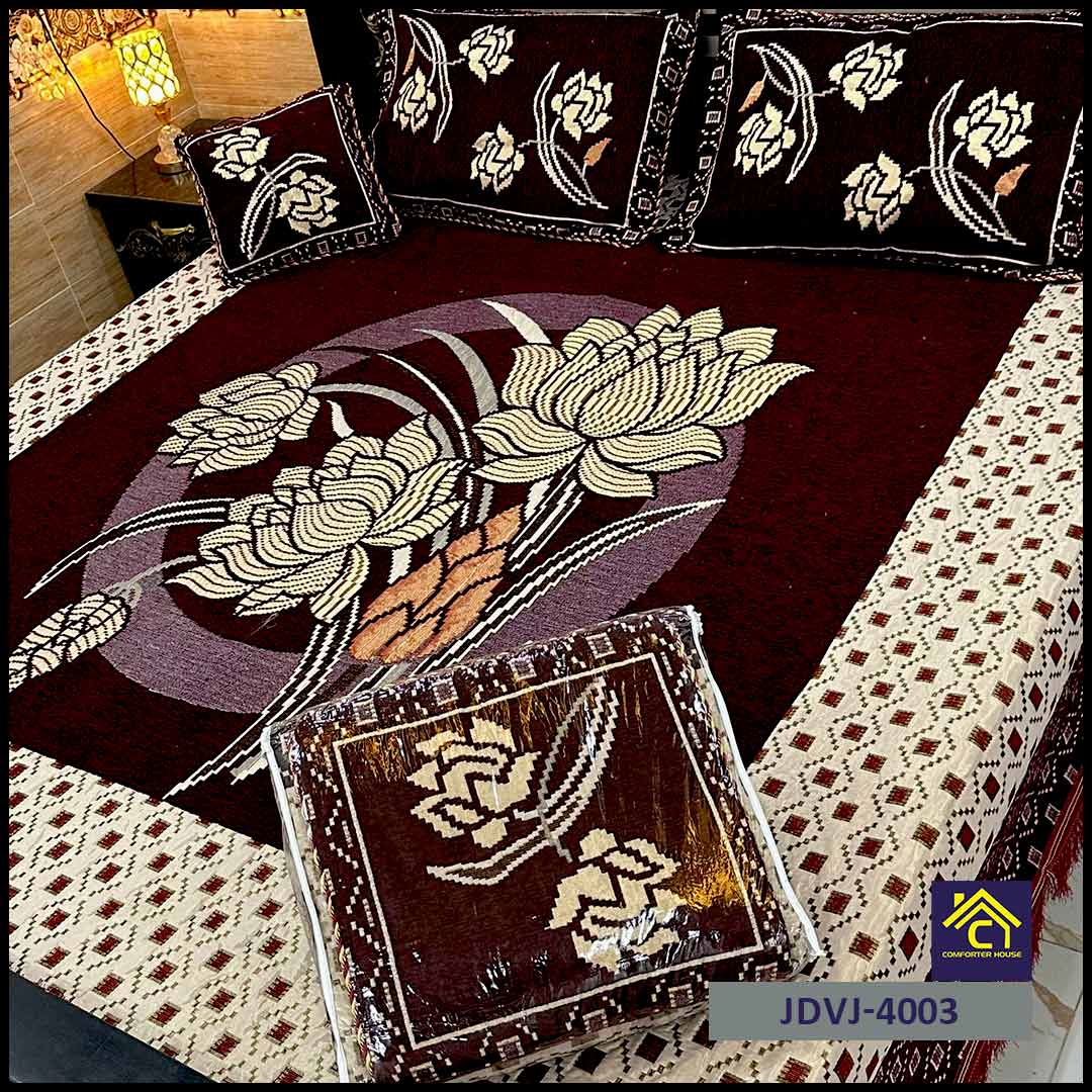 4 Pcs Velvet Jacquard Fancy Bed Set | Maroon | JDVJ-4003